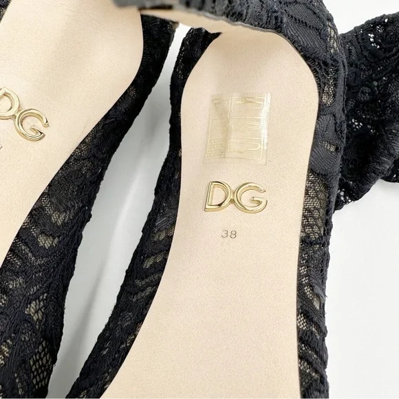 Dolce & Gabbana Lace Ankle Stretch Booties - Picture 9 of 15